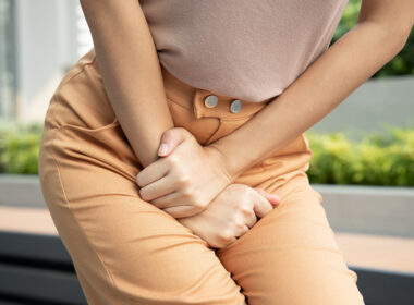 interstitial cystitis, bladder pain syndrome, interstitial cystitis or uti, interstitial cystitis or urinary tract infection, what is interstitial cystitis, interstitial cystitis birth control