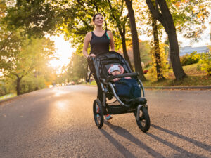 running postpartum, pelvic floor therapy, running after baby