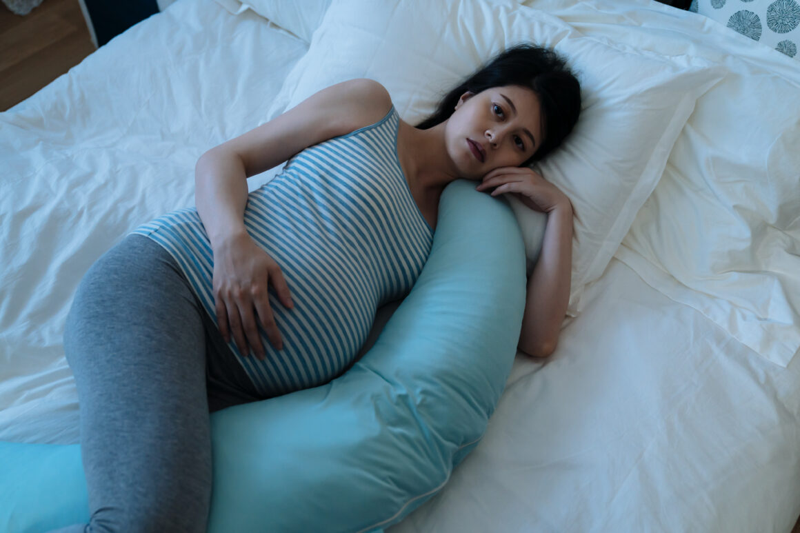 hyperemesis gravidarum, mental health, depression, psychosis, pregnancy