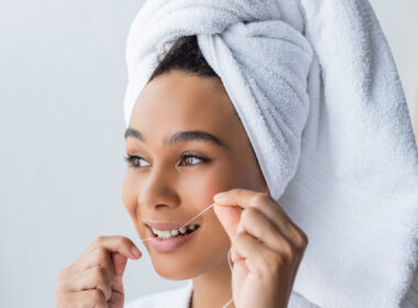 Periodontitis and pregnancy, dental health, floss, fertility, dental hygiene