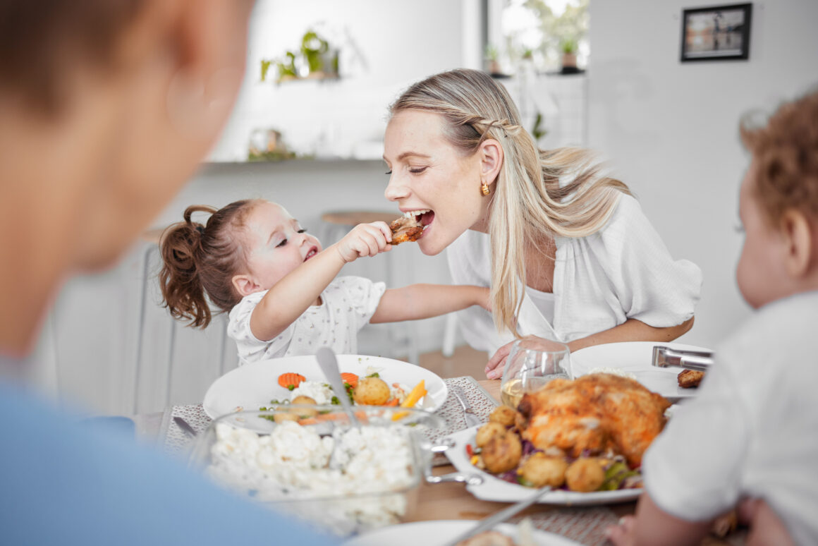 mom nutrition, mom health, family eating, family nourishment
