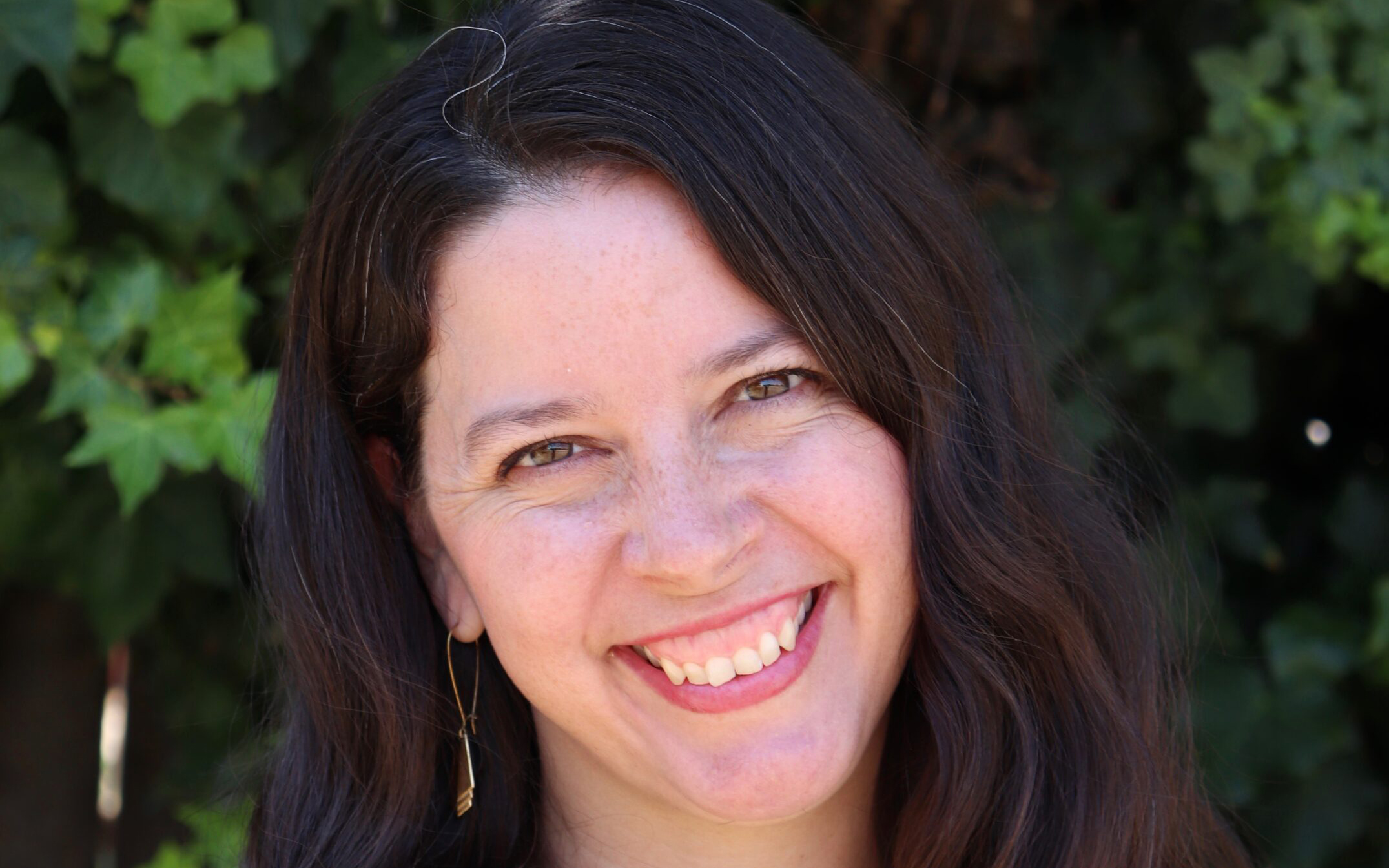 Hemos \, image size:2151x1344