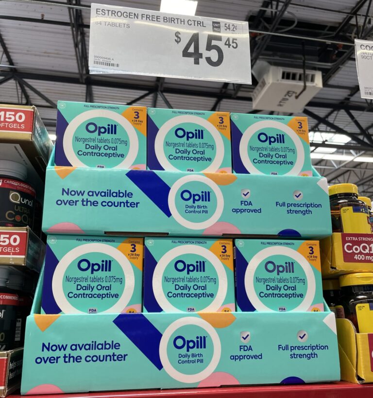 Opill, riesgos de Opill, Opill sin receta, anticonceptivos sin receta, efectos secundarios de Opill, sangrado irregular con Opill, problemas hepáticos con Opill, cáncer de mama con Opill,