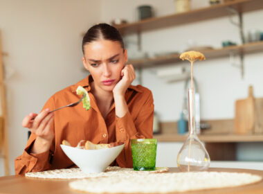 training your tastebuds, can you make yourself life a food you hate, how to change your tastebuds, how to change the food you like