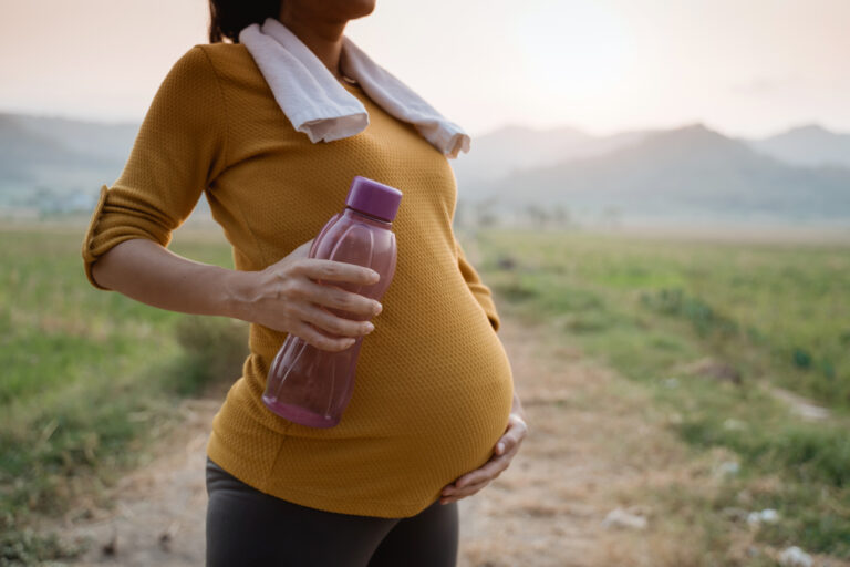 prevent preeclampsia with pregnancy, can exercise prevent preeclampsia, exercise during pregnancy, benefits of exercise in pregnancy, preeclampsia prevention, ways to prevent preeclampsia